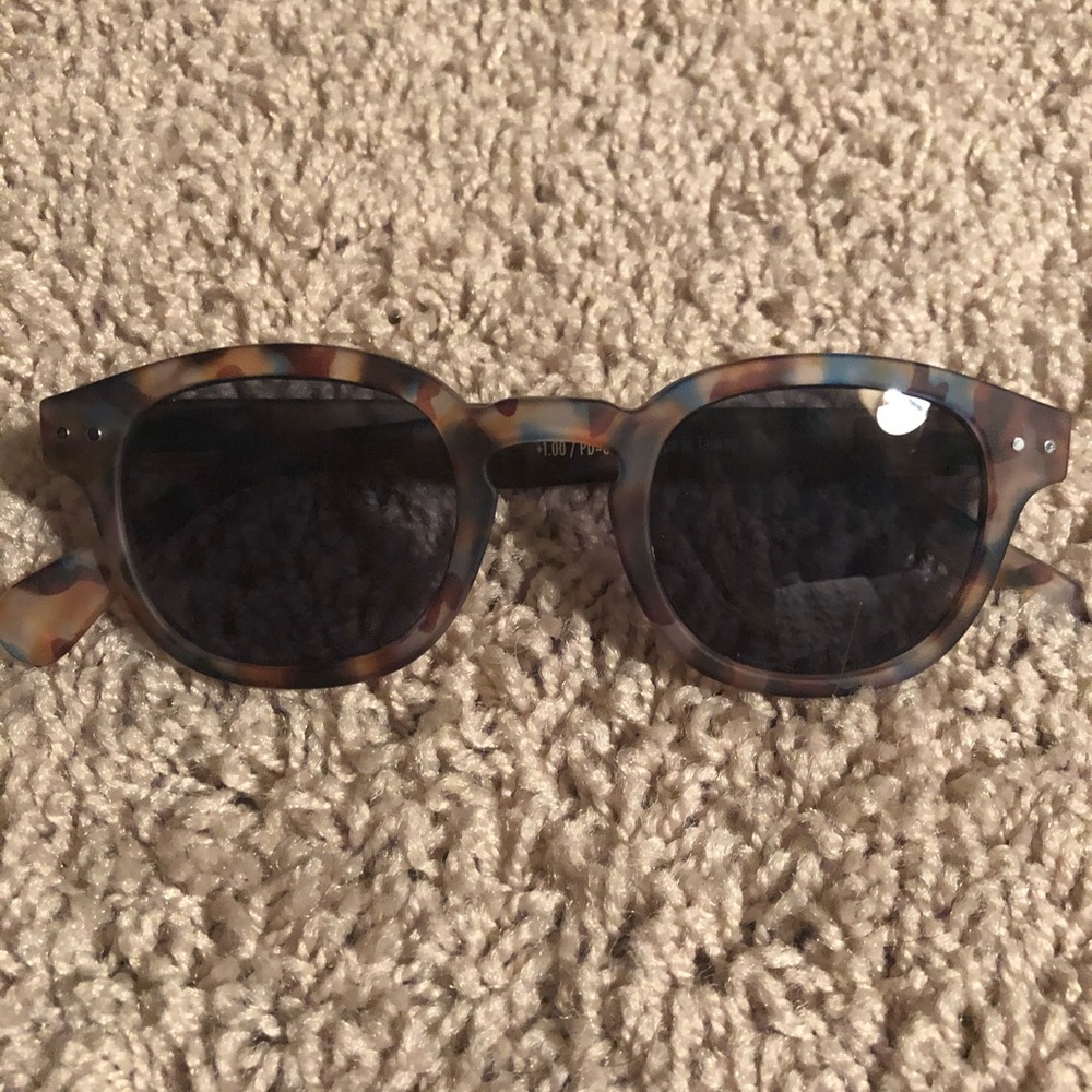 Izipzi #C Blue Tortoise Diopters +1